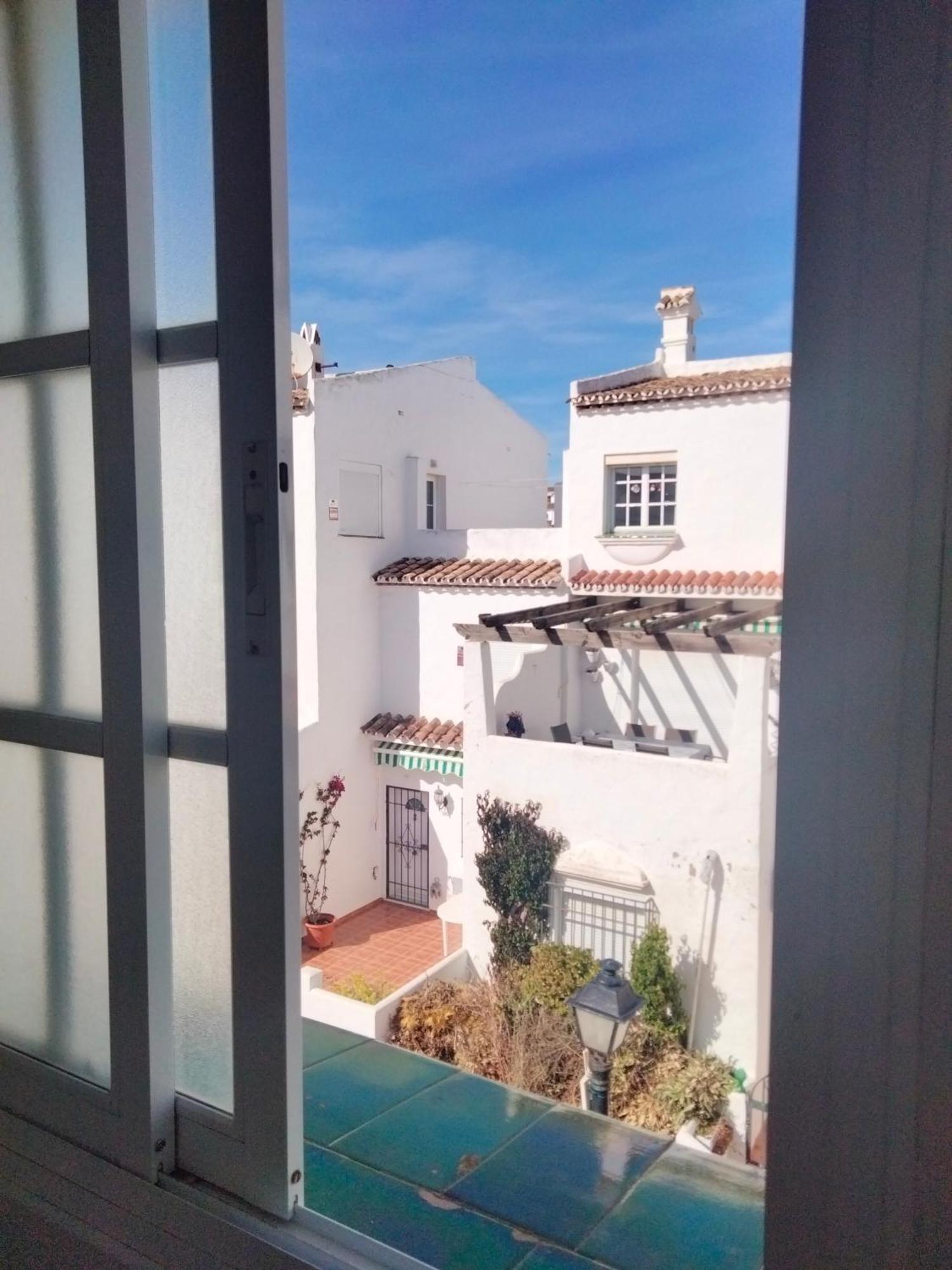 Apartamento Primera Linea De Playa Manilva Exterior foto